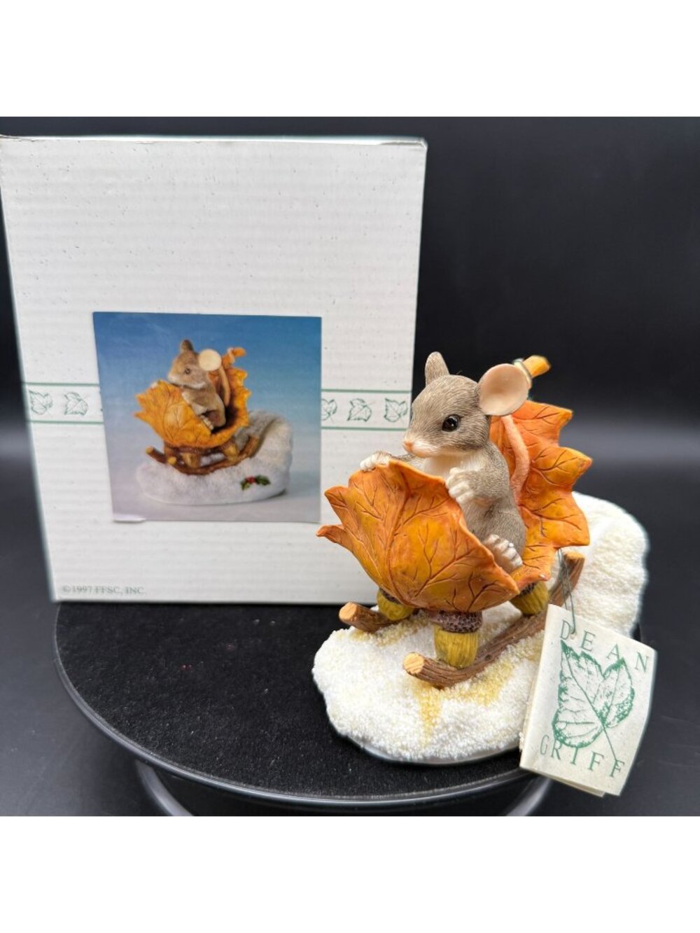 Charming Tails One Mouse Open Sleigh GCC Exclusive Fitz Floyd 98/195 with Box